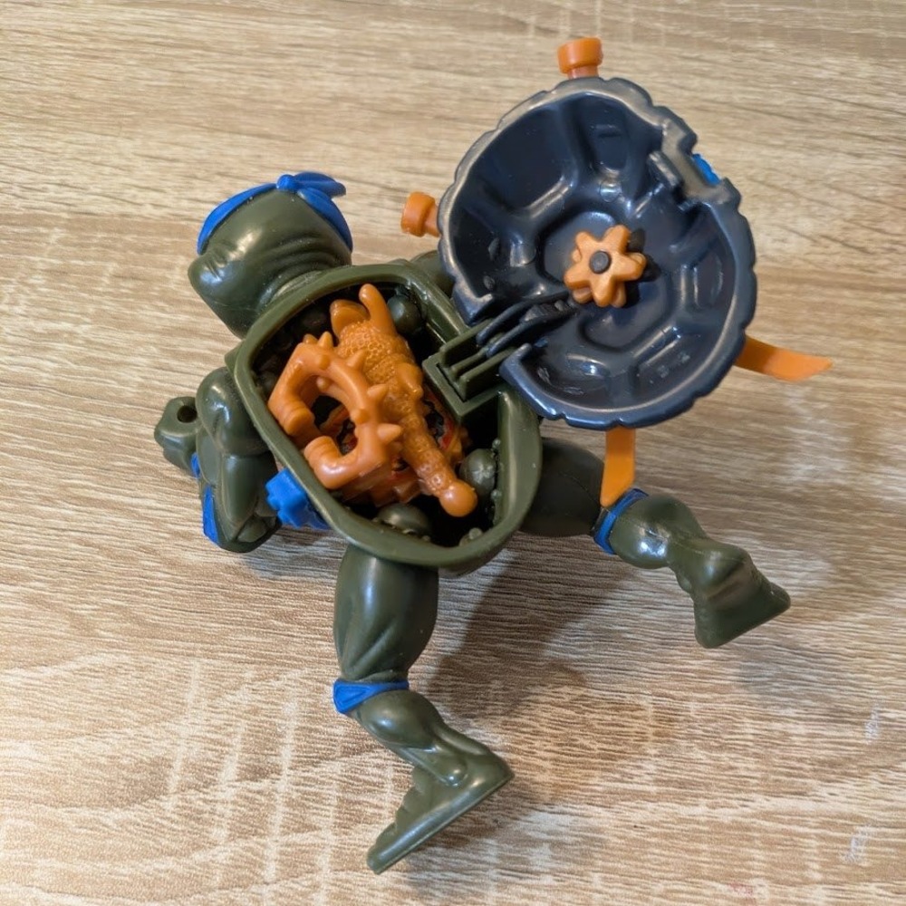 TMNT Leonardo Storage Shell Action Figure Playmates 2022 Viacom Blue Leonardo‎ - Picture 6 of 7